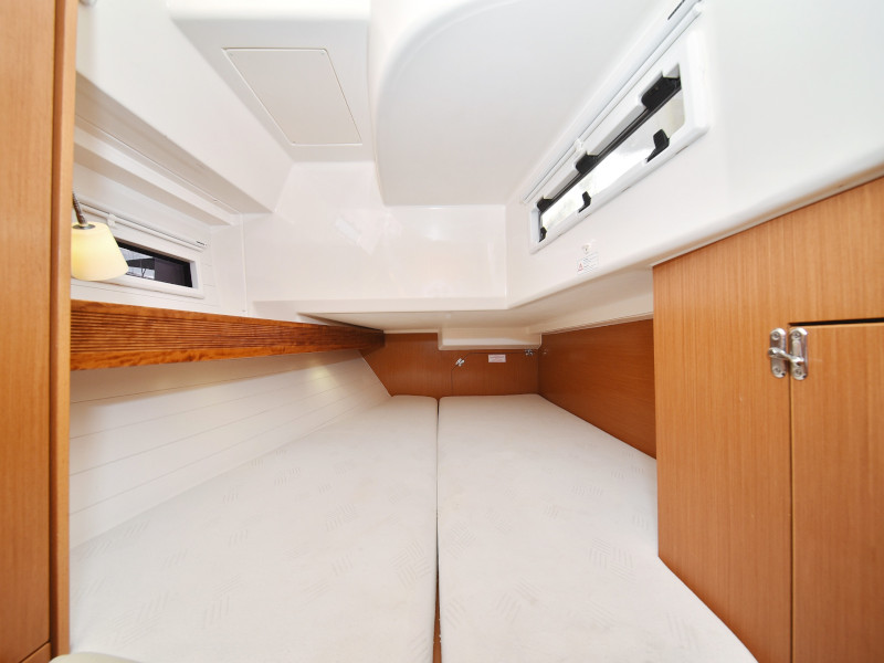 Bavaria Cruiser 40 — photo 39