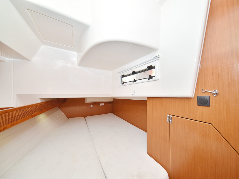 Bavaria Cruiser 40 — photo 63
