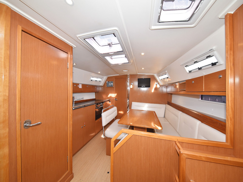 Bavaria Cruiser 40 — photo 56