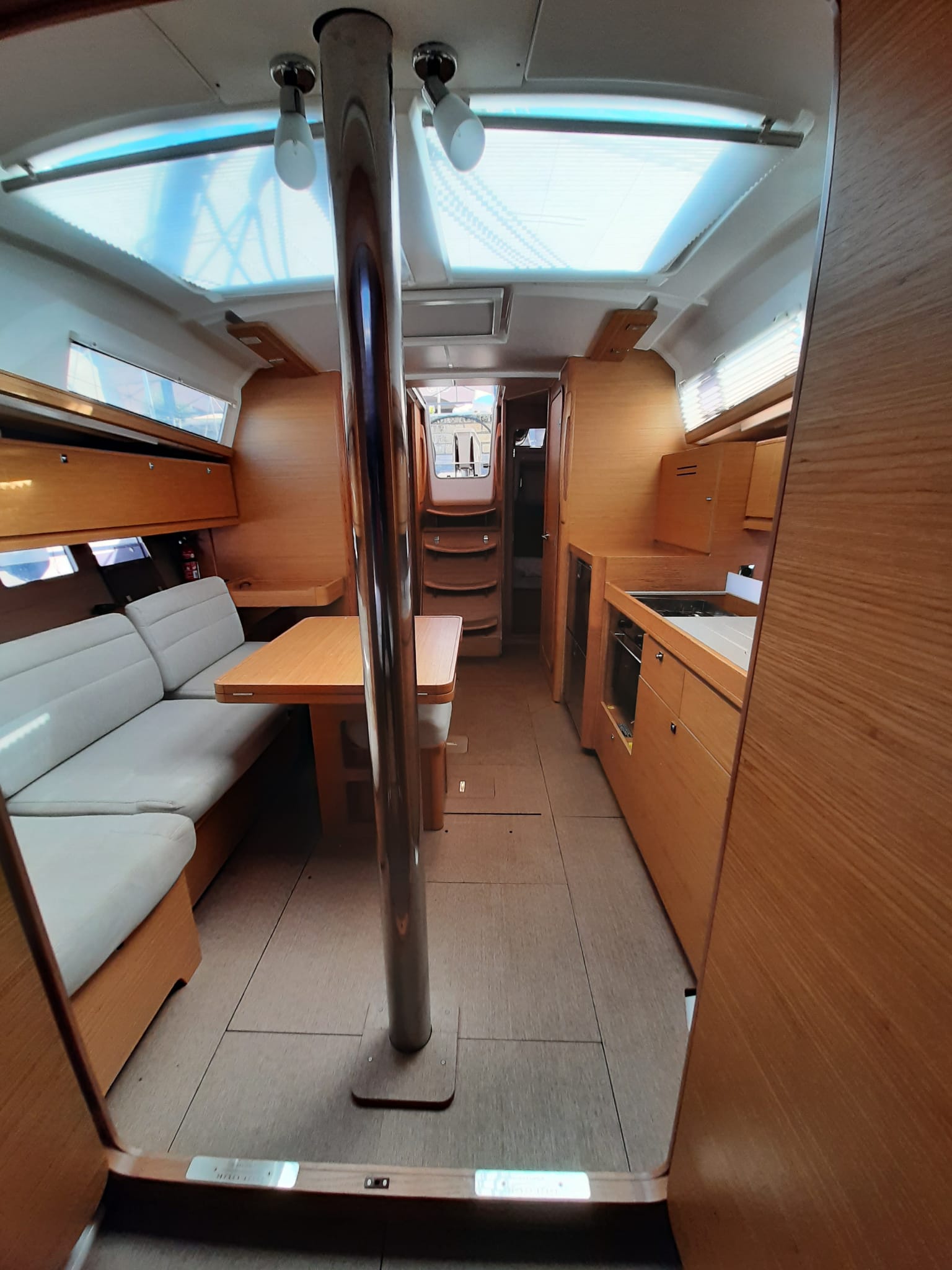 Dufour 382 Grand Large — photo 3