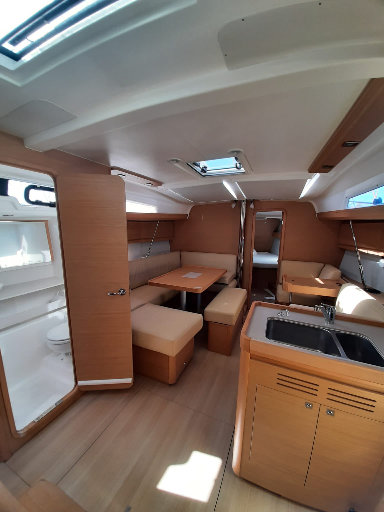 Dufour 412 Grand large — photo 6