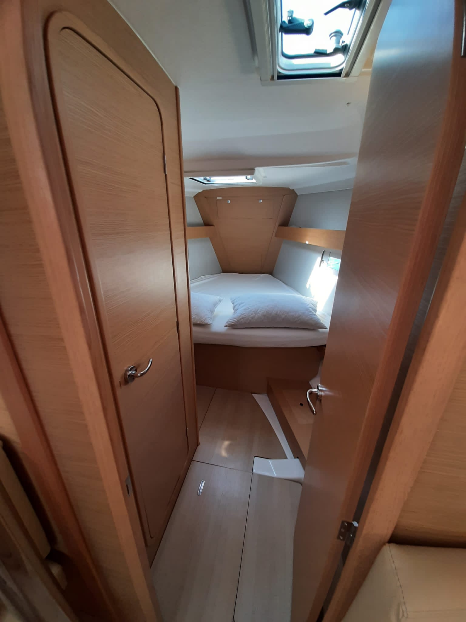 Dufour 412 Grand large — photo 11