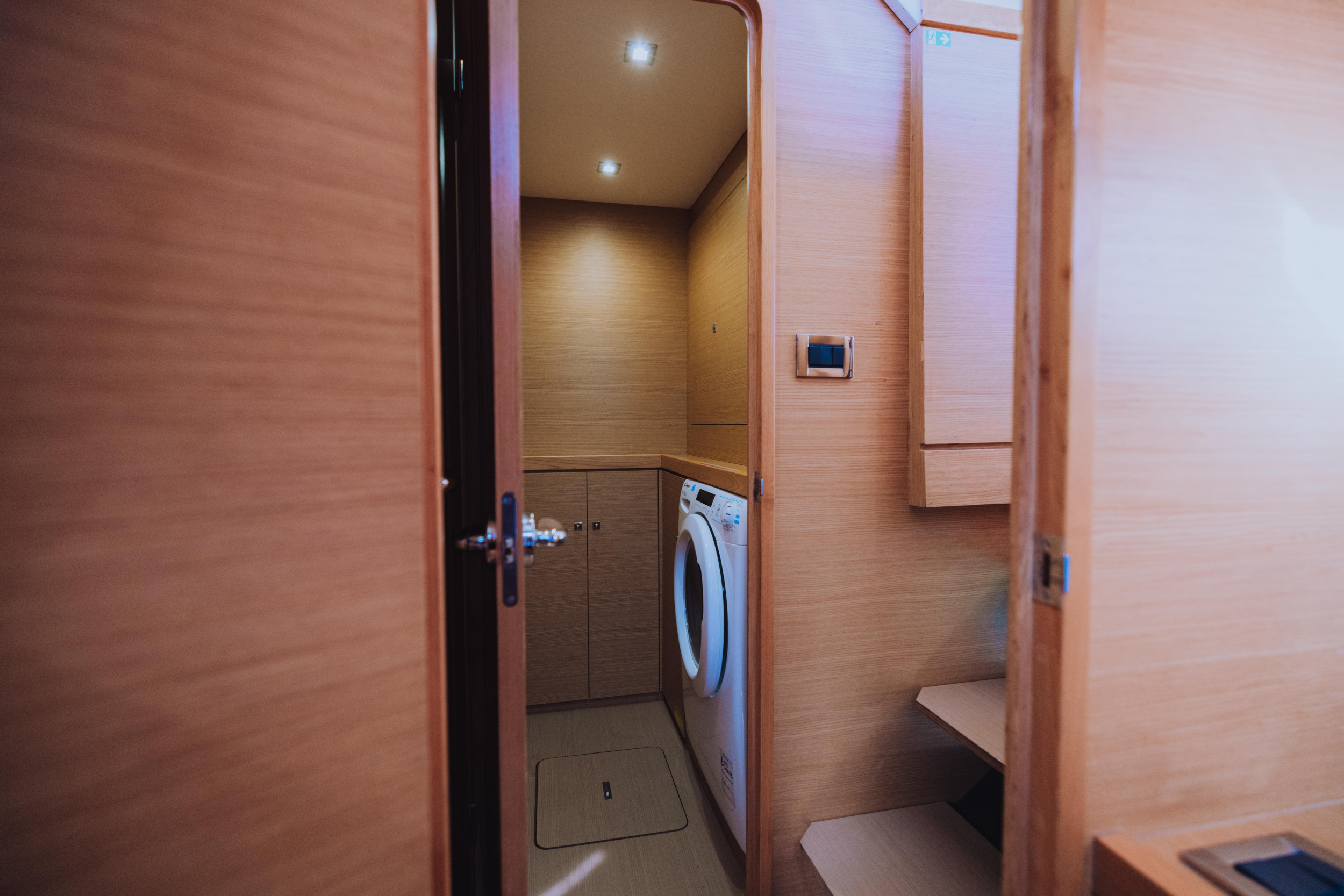 Dufour 48 Catamaran — photo 7