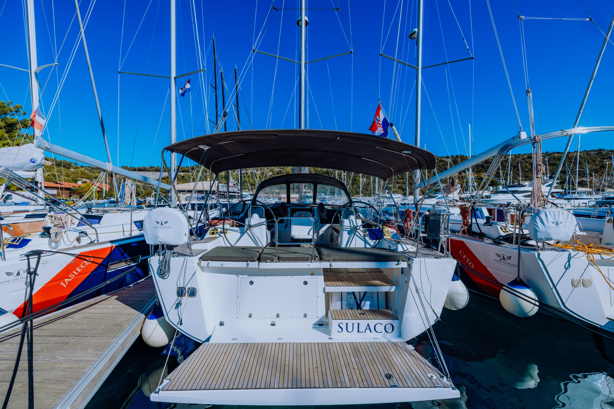 Dufour 460 Grand Large — photo 8