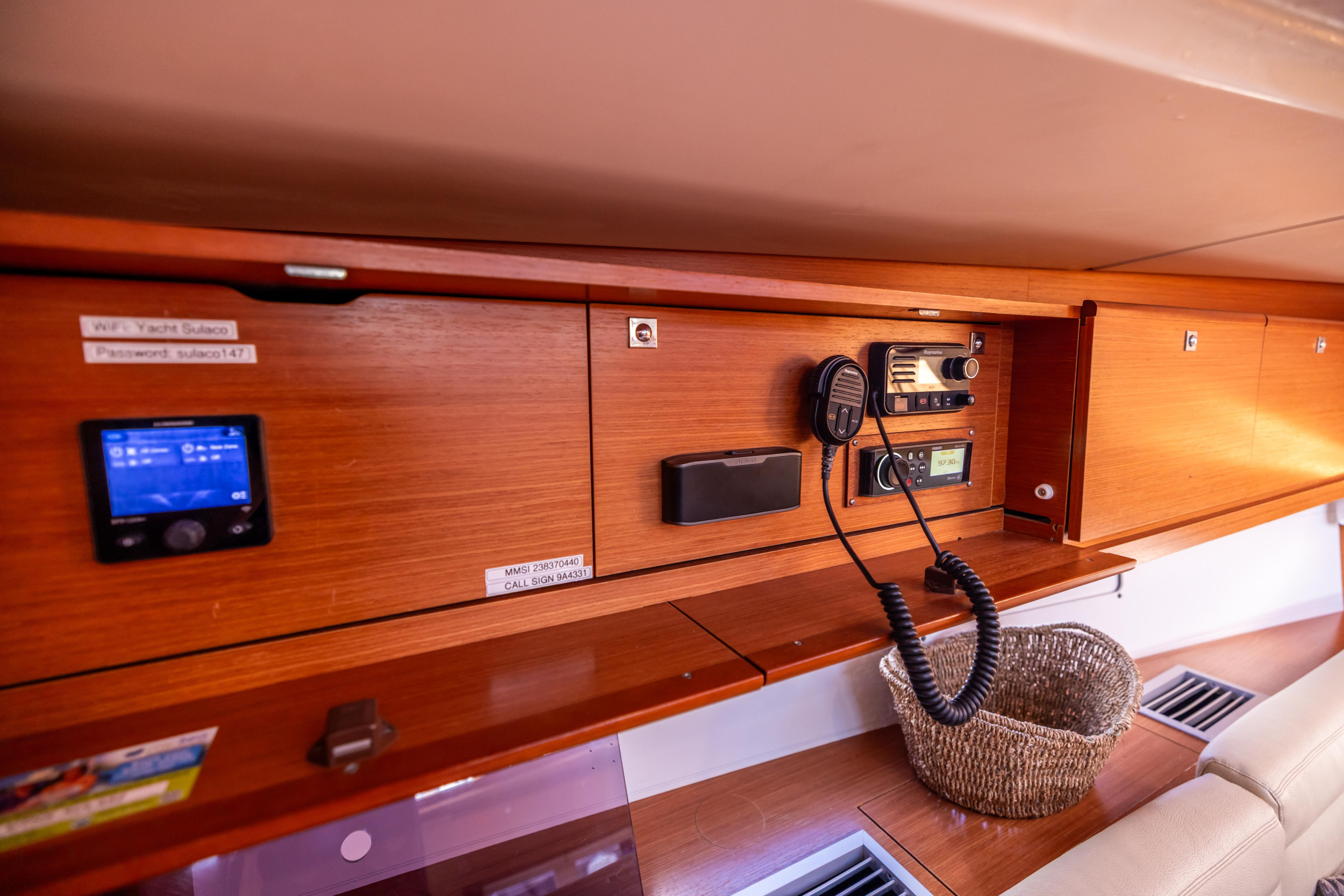 Dufour 460 Grand Large — photo 6