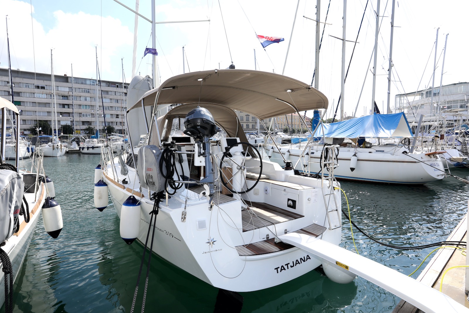 Sun Odyssey 319 — photo 2