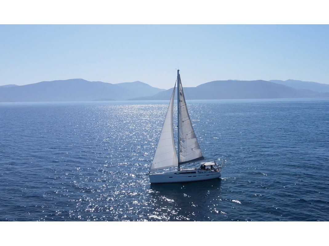 Bavaria Cruiser 46 — photo 1