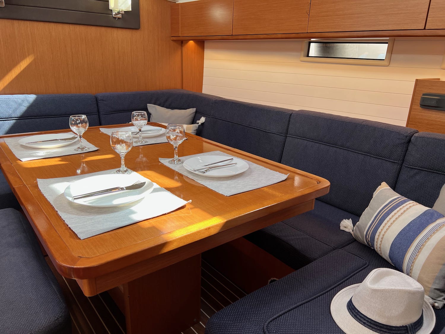Bavaria Cruiser 46 — photo 9