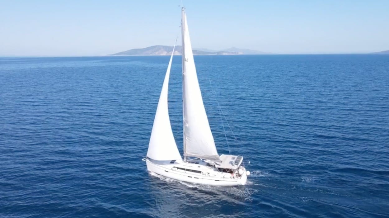 Bavaria Cruiser 46 — photo 23