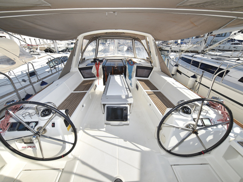 Oceanis 41 — photo 15