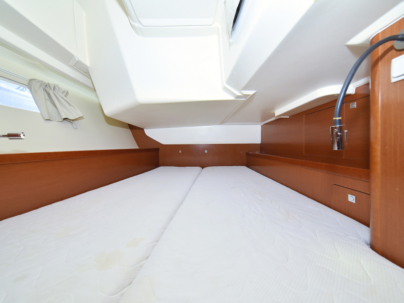 Oceanis 41 — photo 33