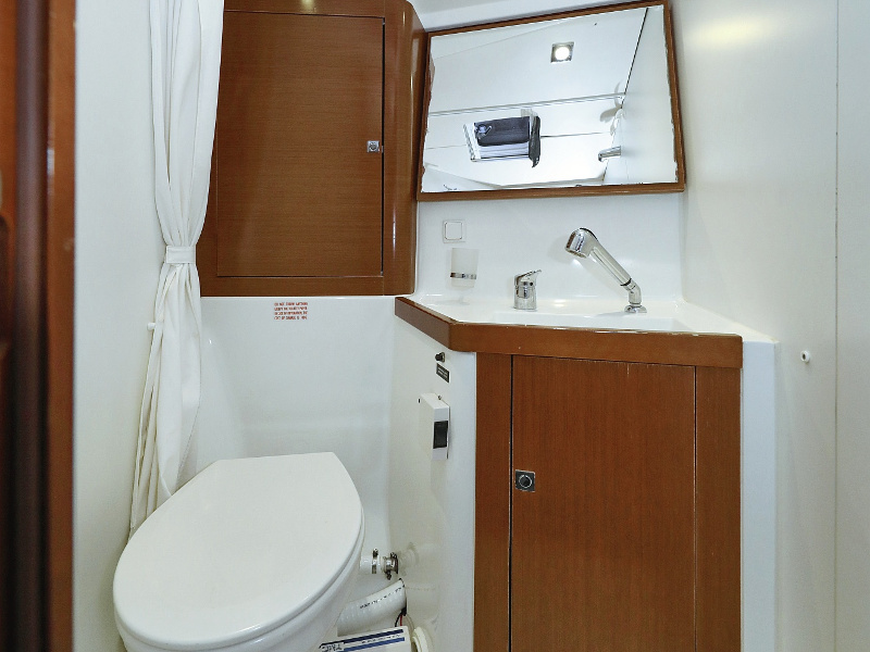 Oceanis 41 — photo 34