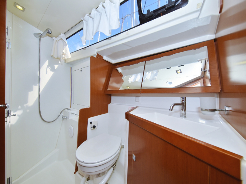 Oceanis 41 — photo 73