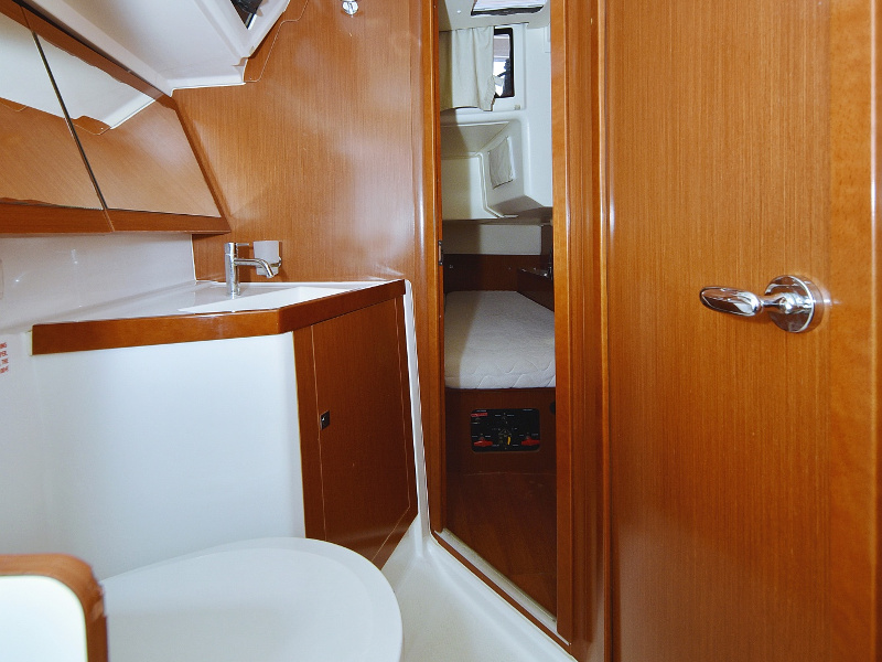 Oceanis 41 — photo 64