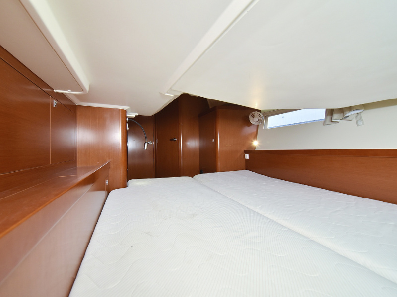 Oceanis 41 — photo 57