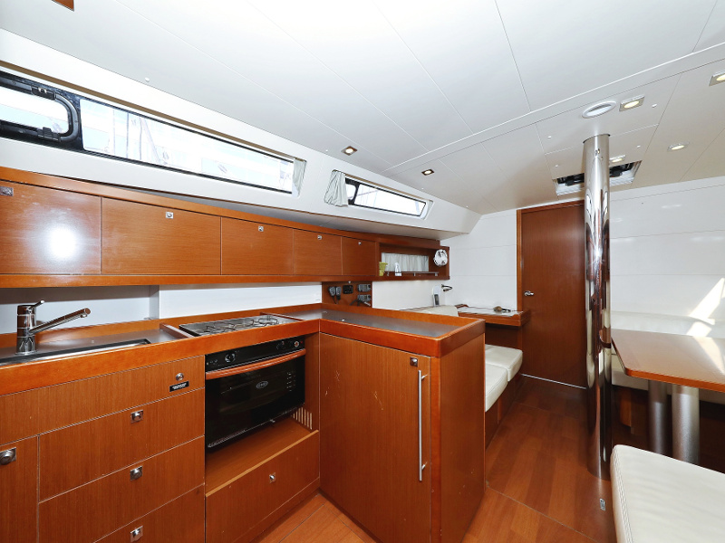 Oceanis 41 — photo 32