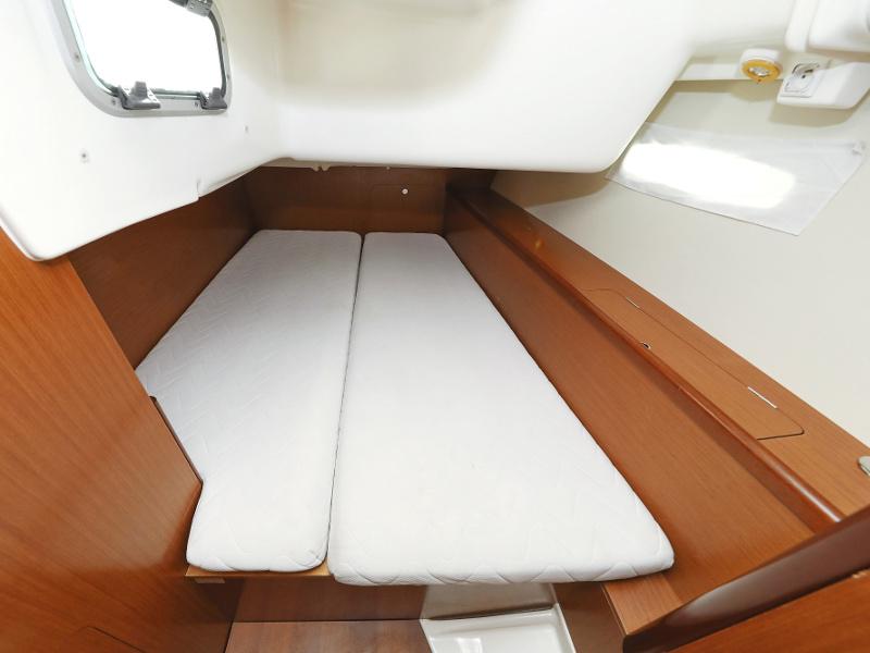 OCEANIS 40 (3 CAB) — photo 351
