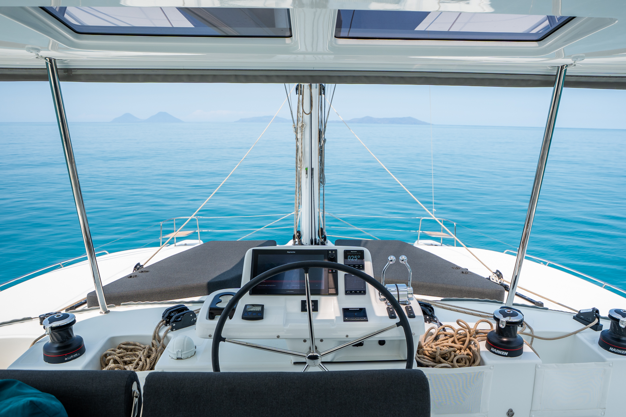 Lagoon 51 — photo 21