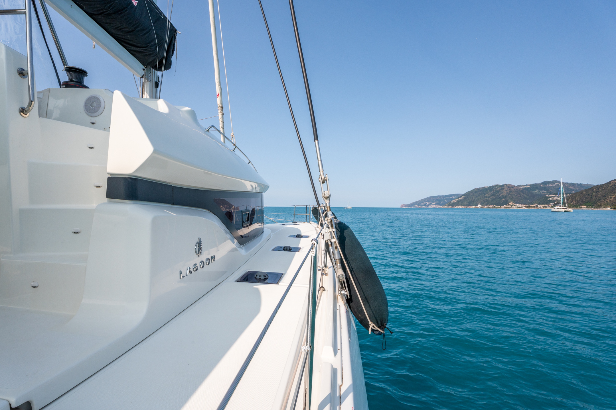 Lagoon 51 — photo 25