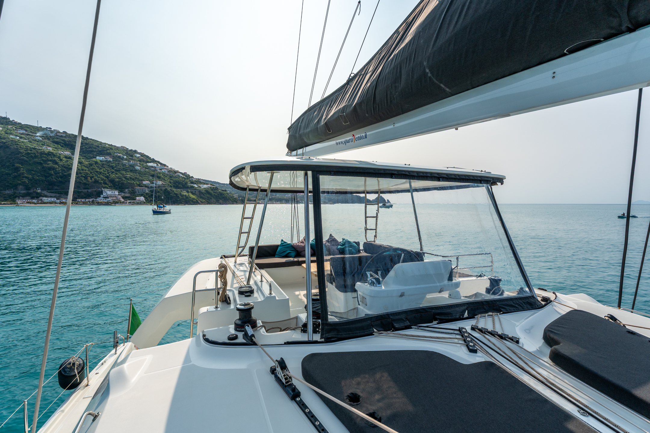 Lagoon 51 — photo 24