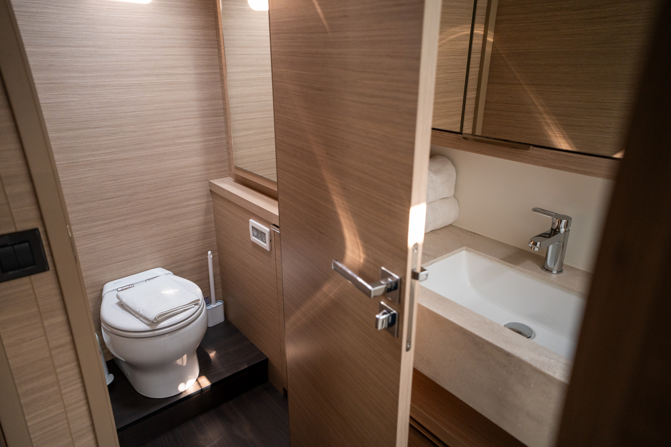 Lagoon 55 — photo 13
