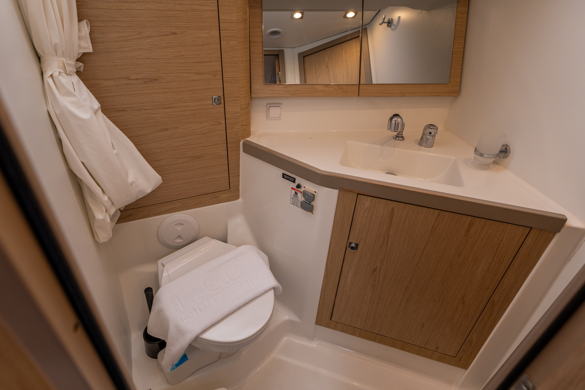 Oceanis 45 — photo 19