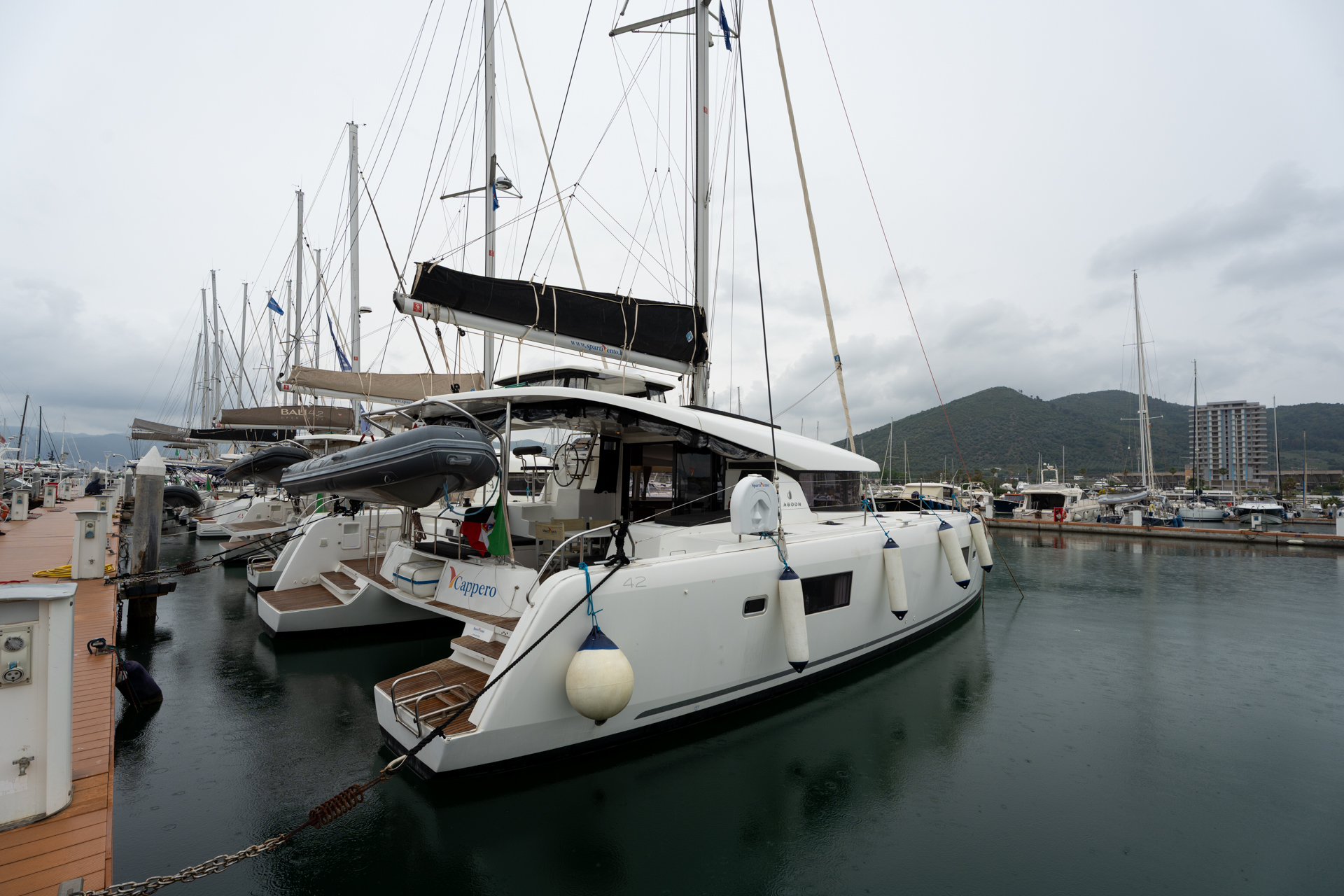 Lagoon 42 — photo 12