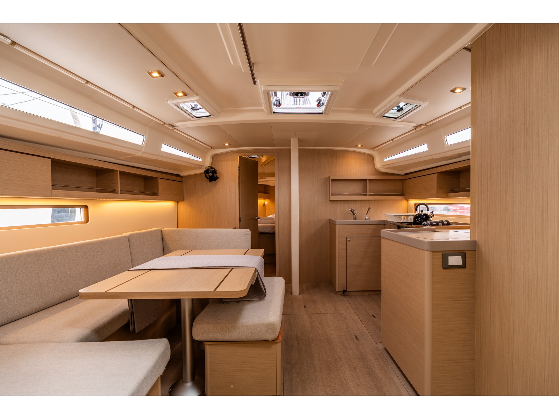 Oceanis 40.1 — photo 12