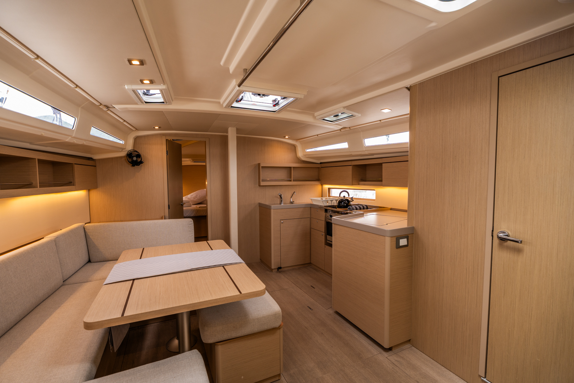 Oceanis 40.1 — photo 9
