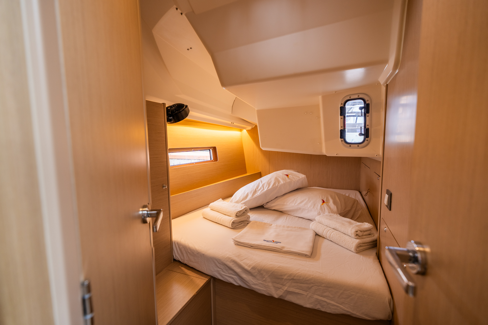 Oceanis 40.1 — photo 4