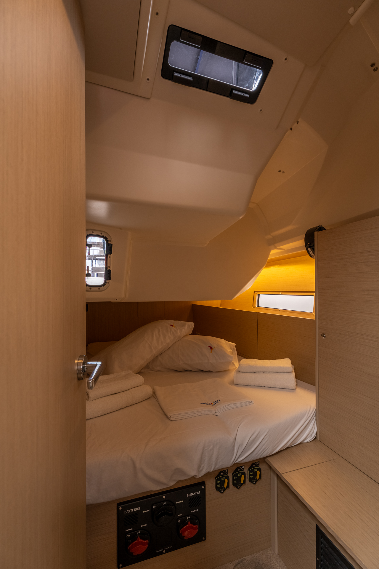 Oceanis 40.1 — photo 16