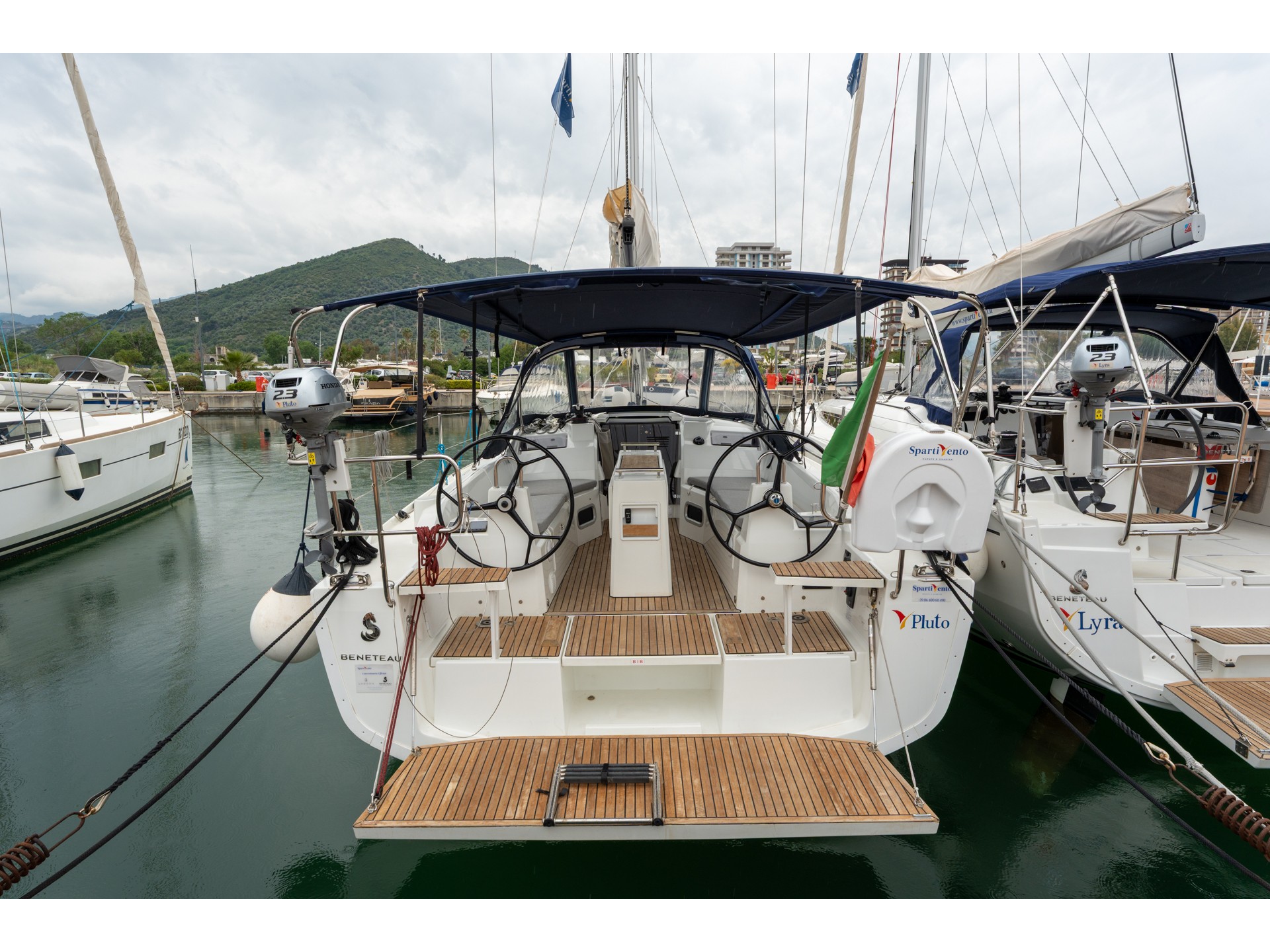 Oceanis 34.1 — photo 1