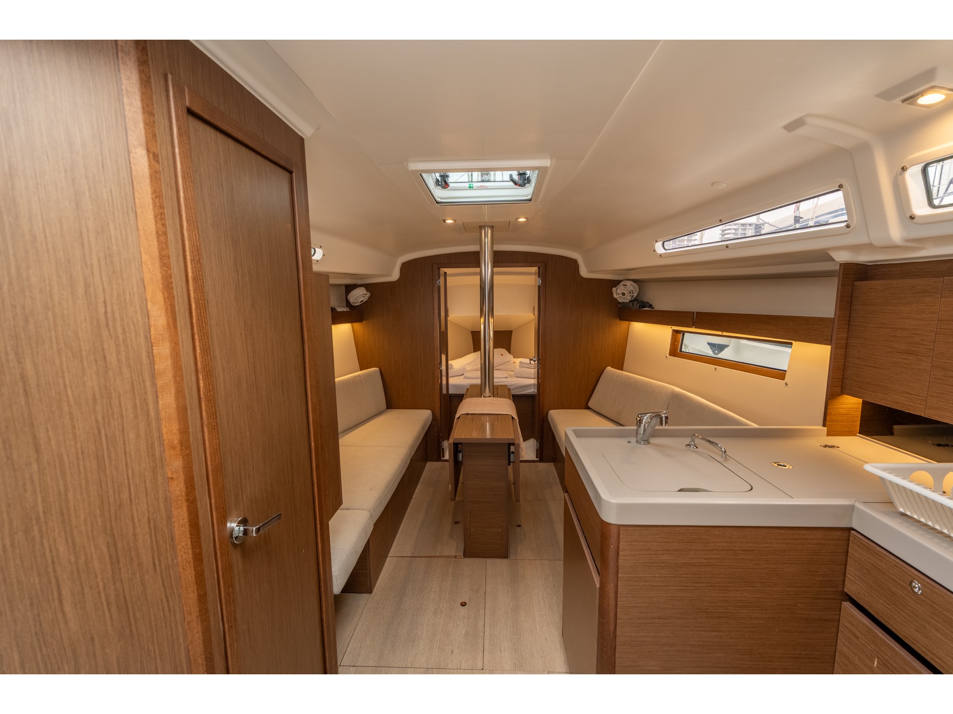 Oceanis 34.1 — photo 6