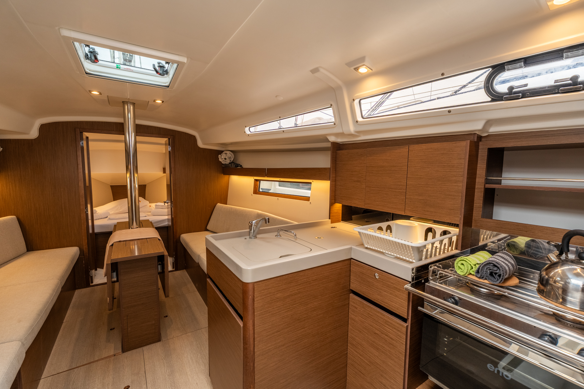 Oceanis 34.1 — photo 16