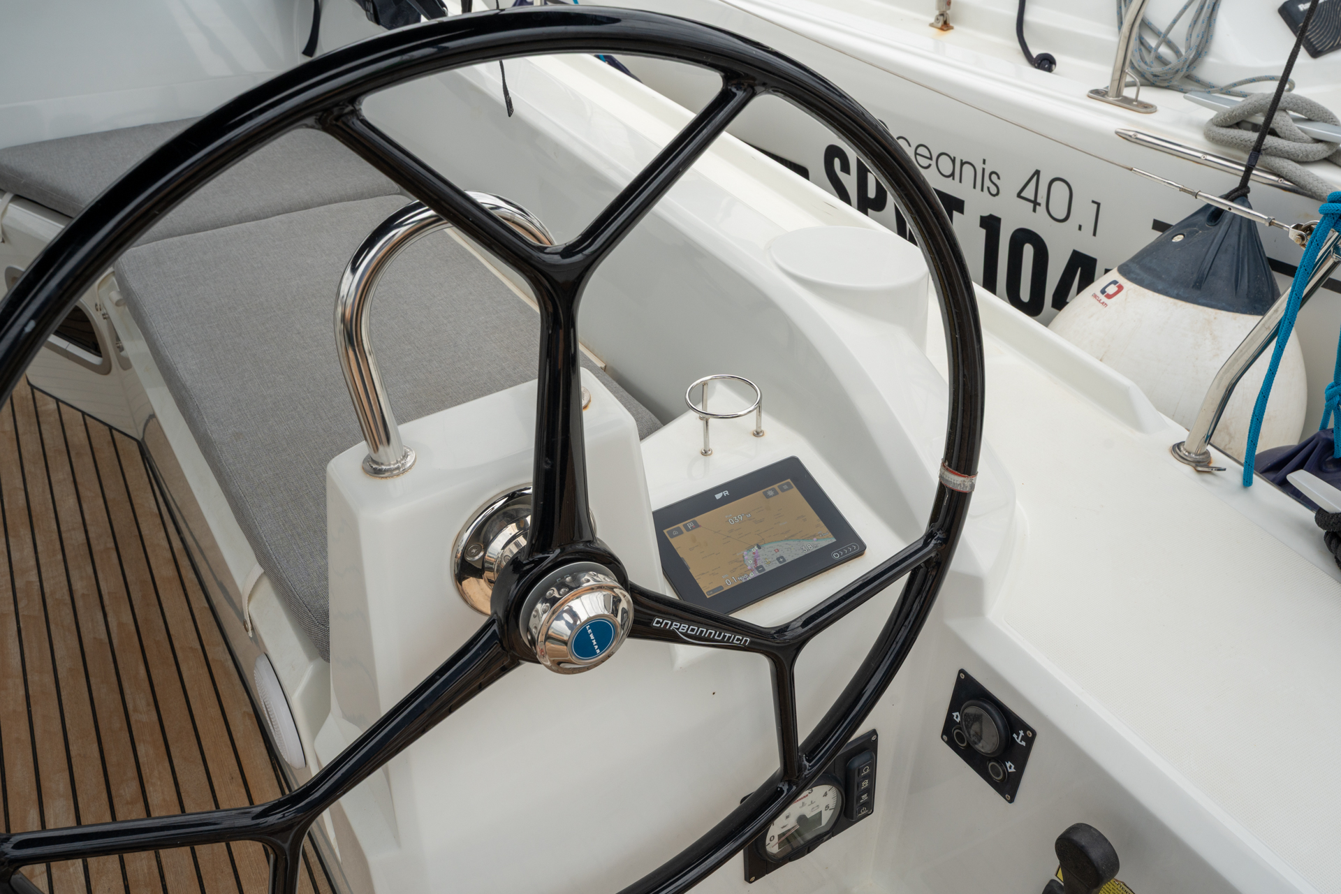 Oceanis 34.1 — photo 17