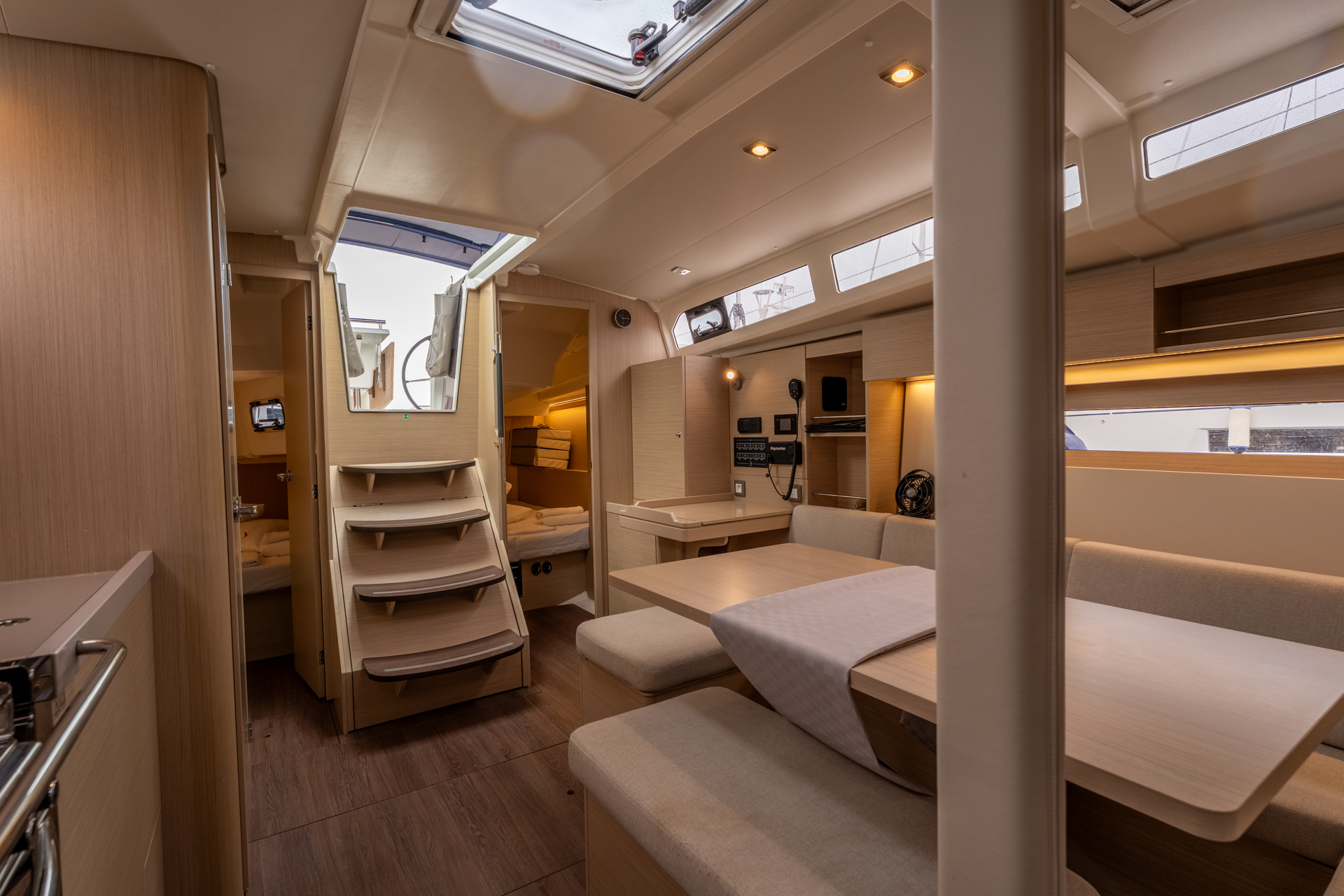 Oceanis 37.1 - 3 cab 2 wc — photo 4