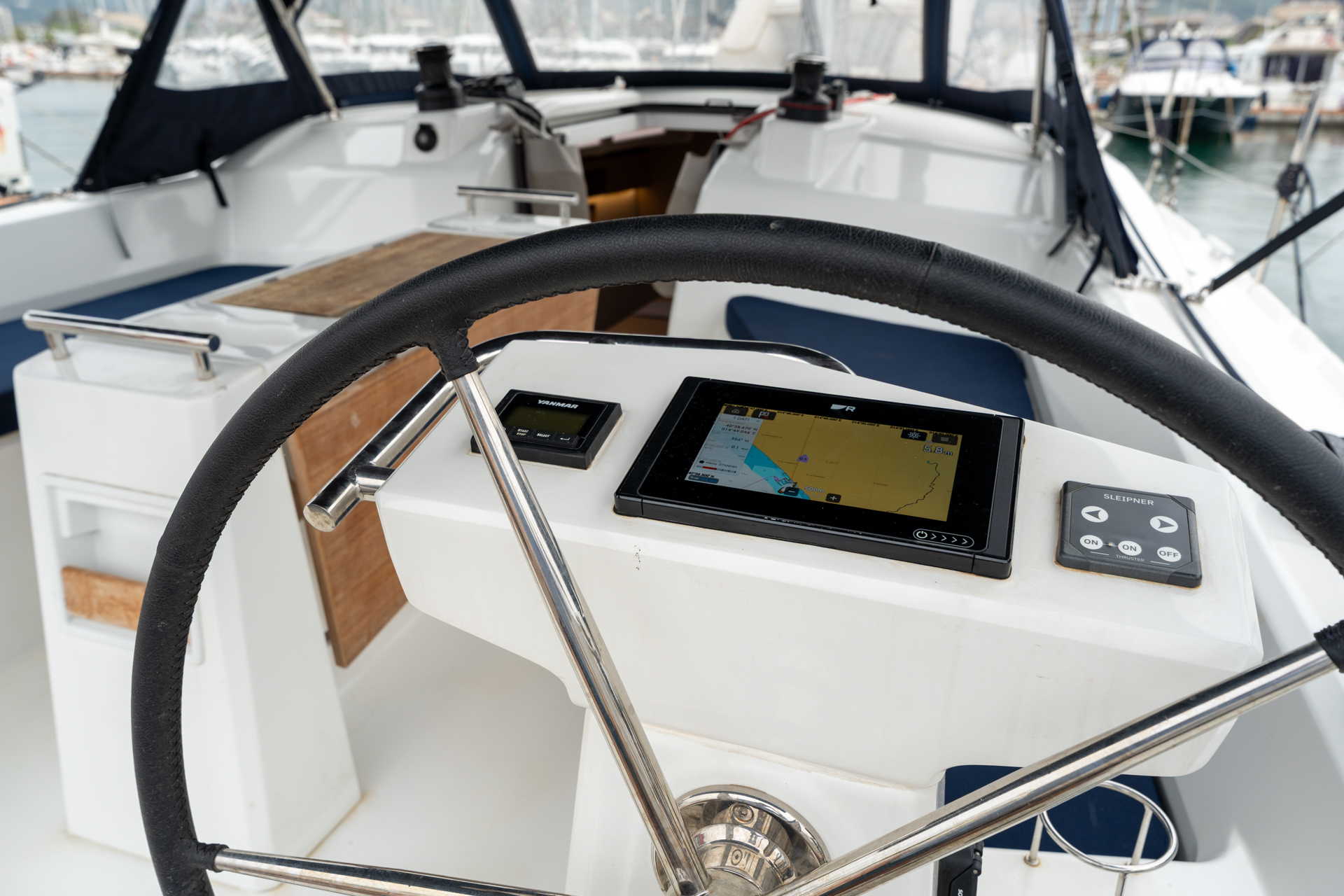 Oceanis 37.1 - 3 cab 2 wc — photo 5