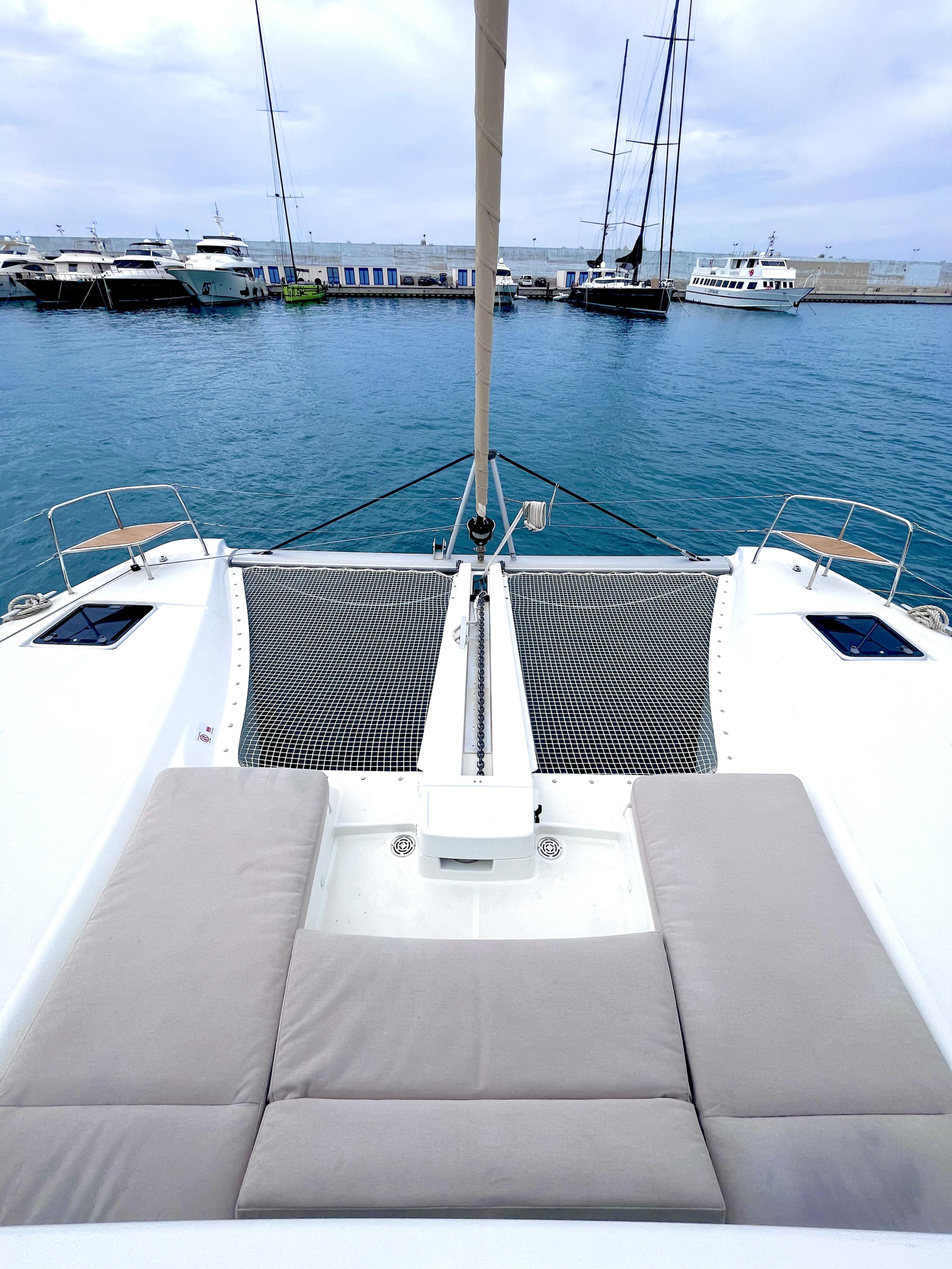Lagoon 46 — photo 16