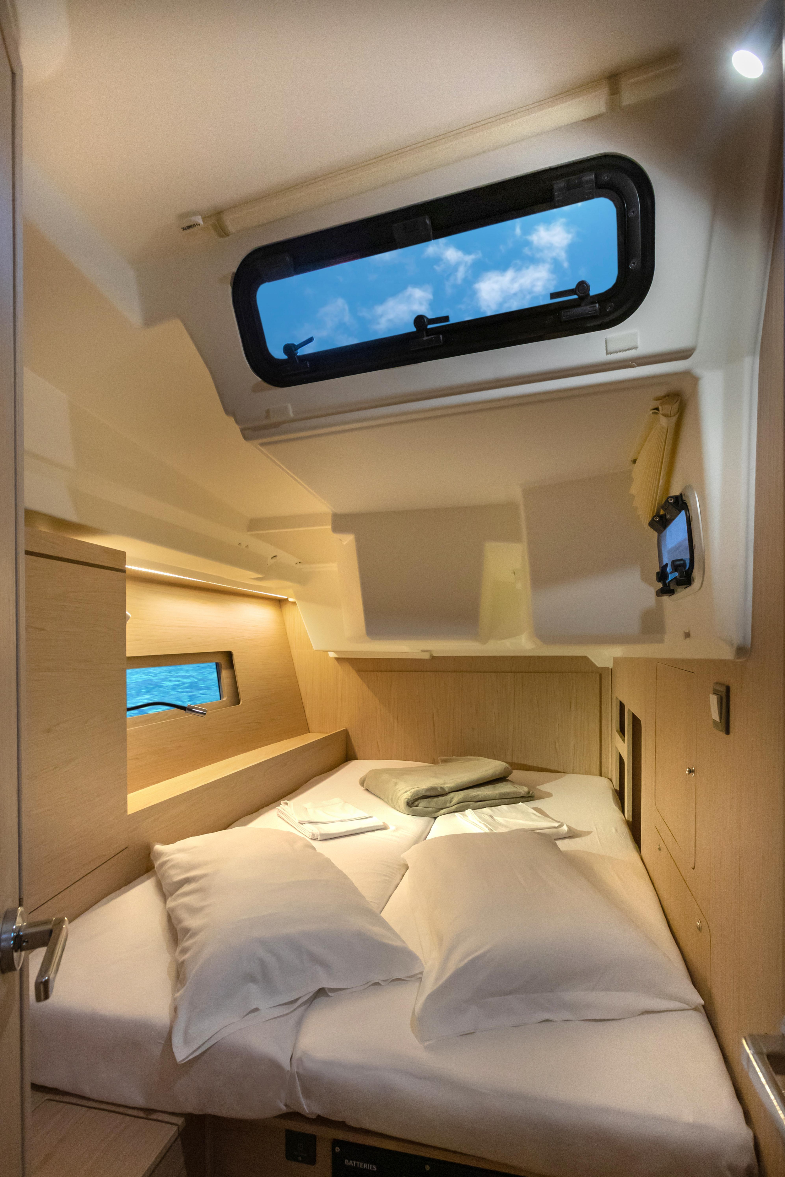 Oceanis 46.1 — photo 11