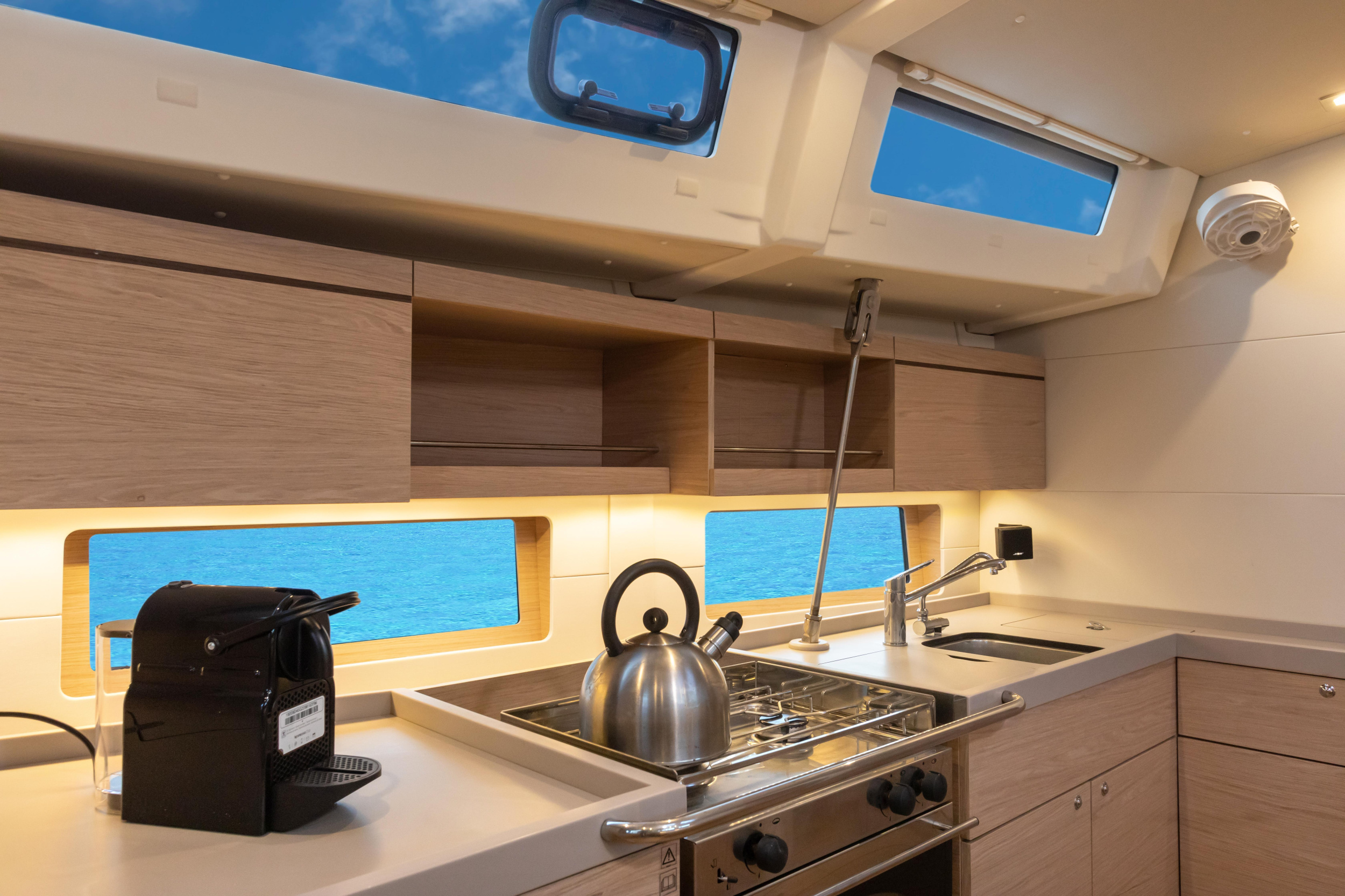 Oceanis 46.1 — photo 8