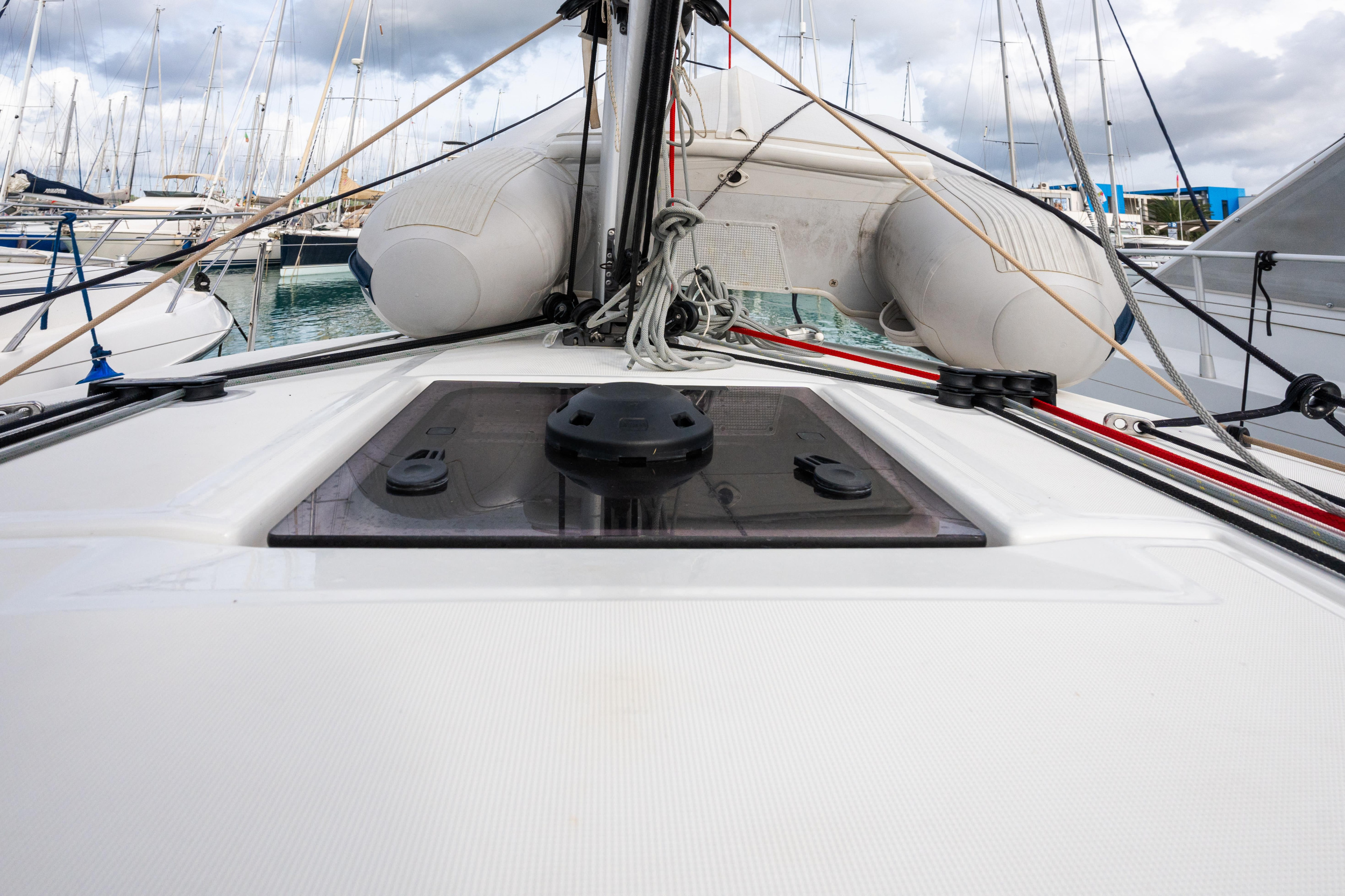 Sun Odyssey 380 — photo 8