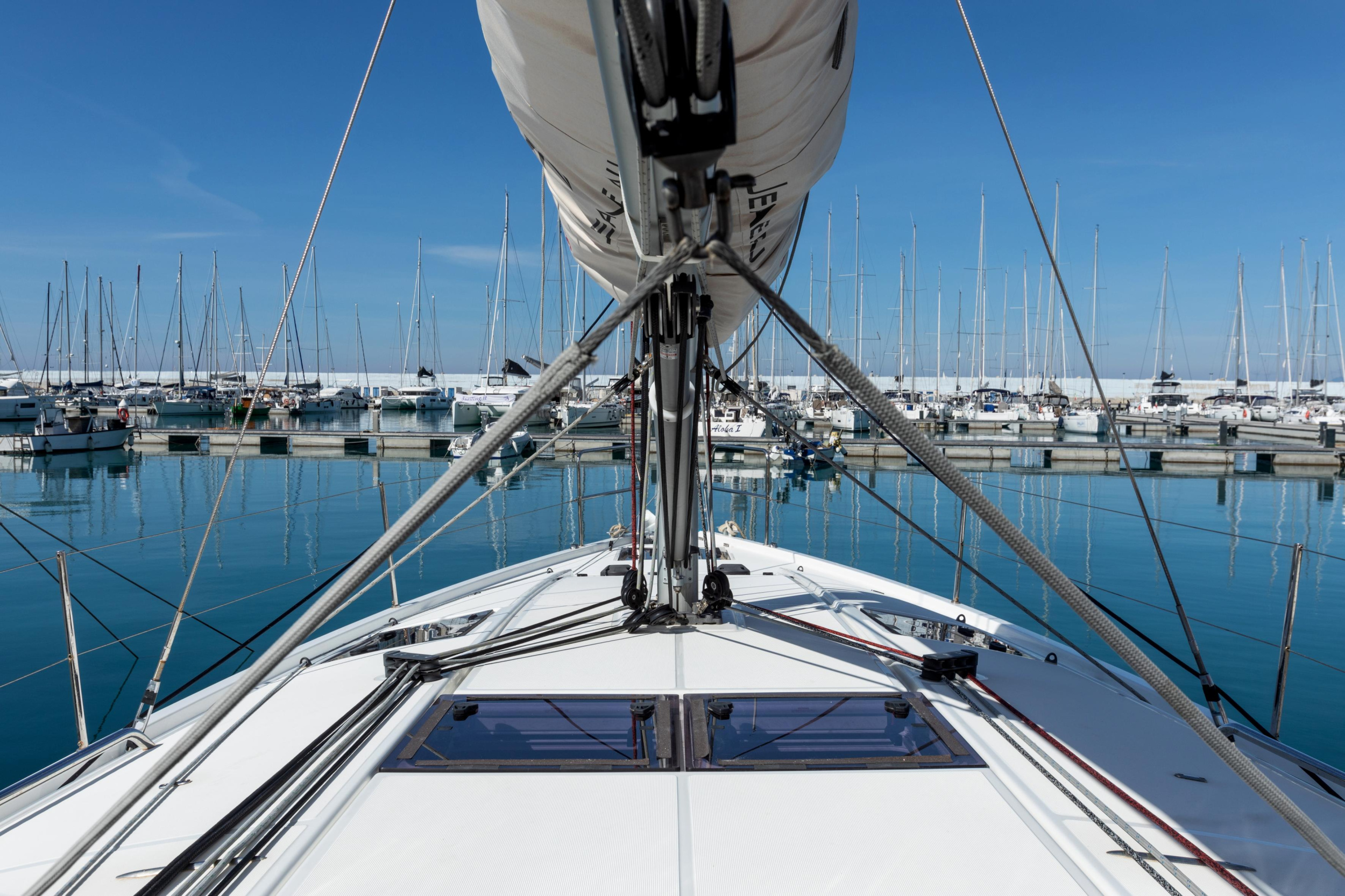 Sun Odyssey 440 — photo 13