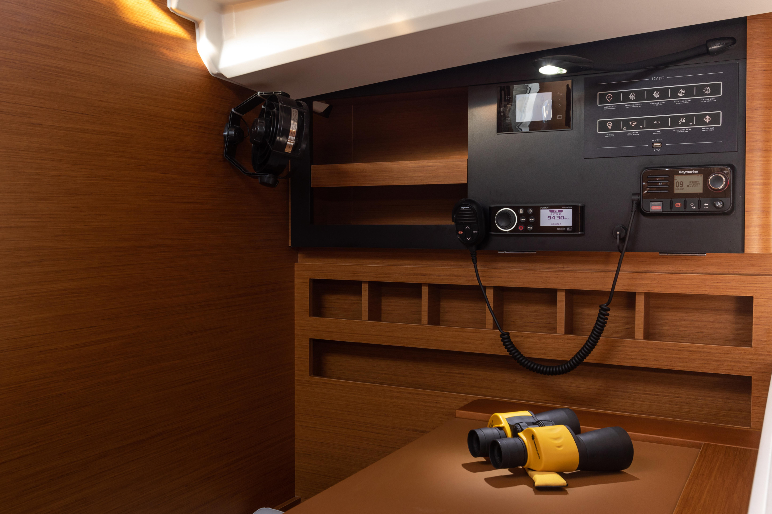 Sun Odyssey 440 — photo 12