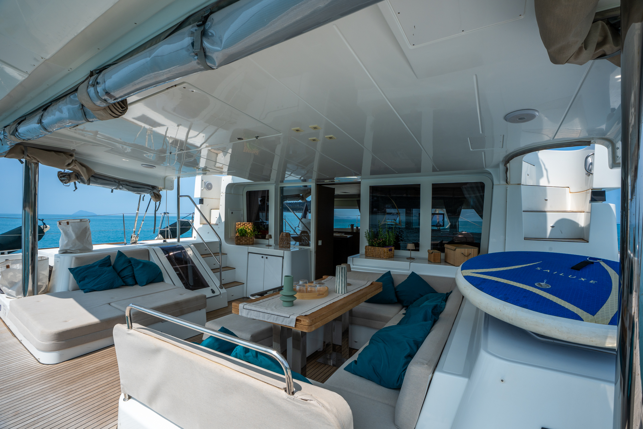 Lagoon 52F — photo 20
