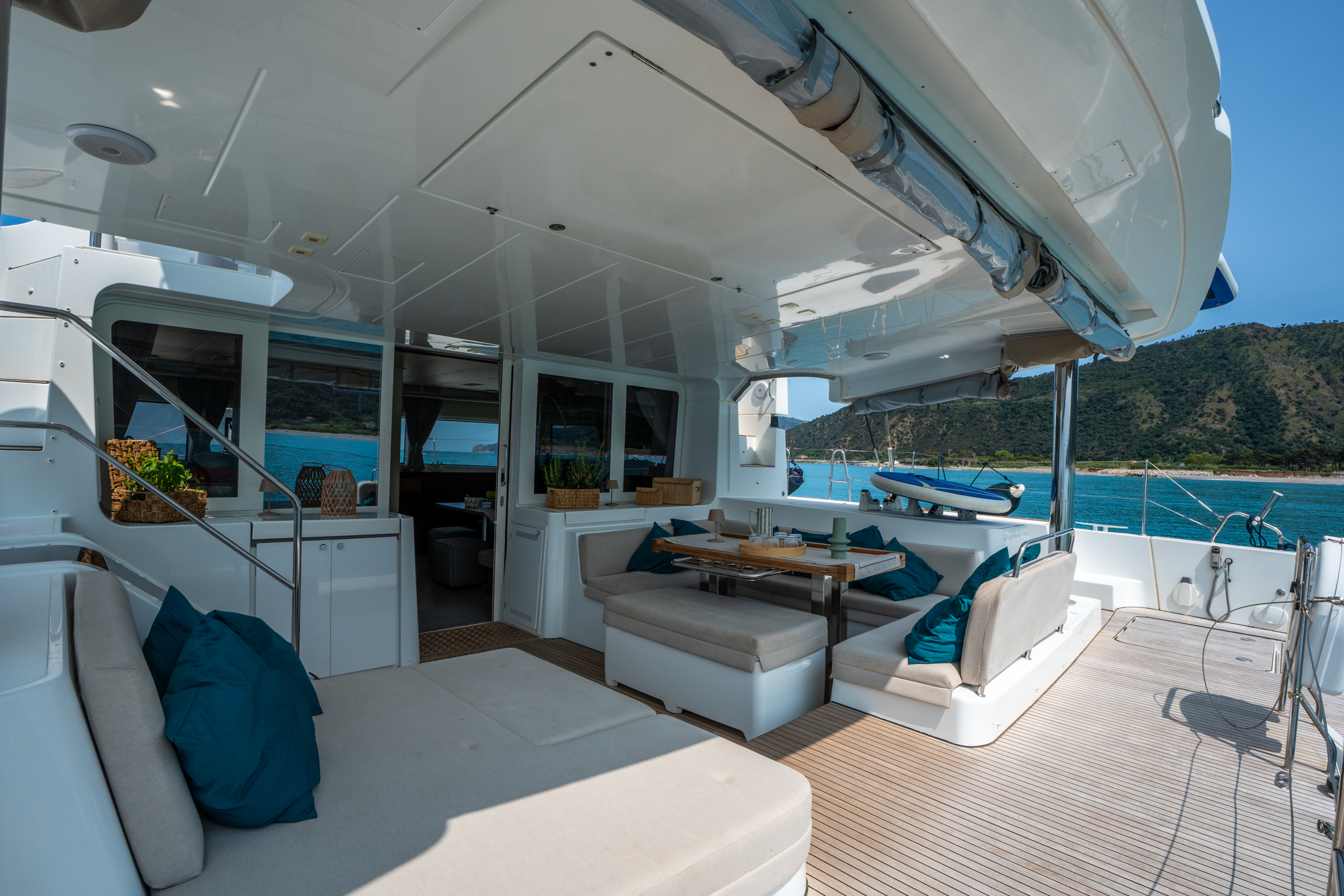 Lagoon 52F — photo 21