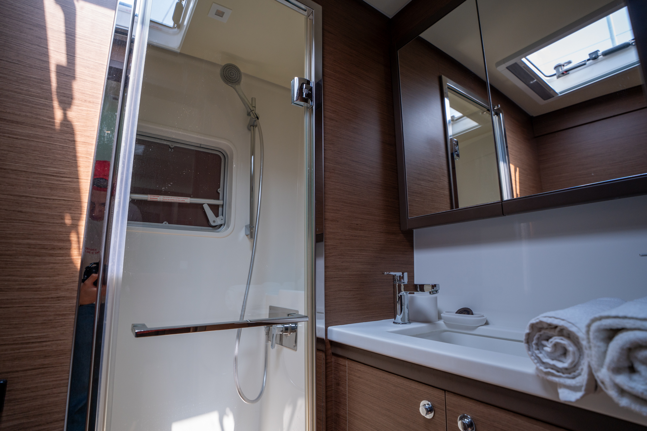 Lagoon 52F — photo 11