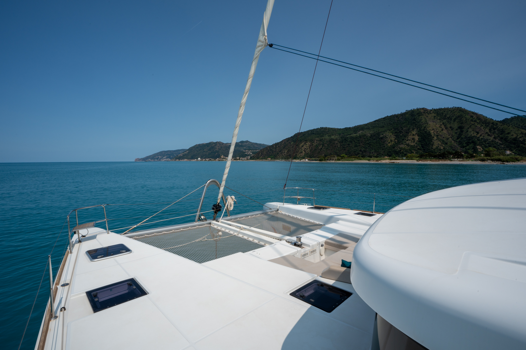 Lagoon 52F — photo 18