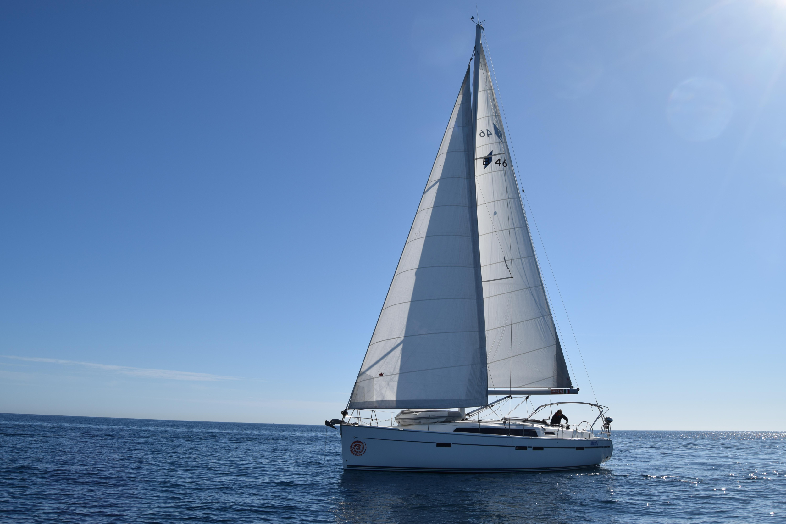 Bavaria Cruiser 46 (8+2 berths) — photo 6