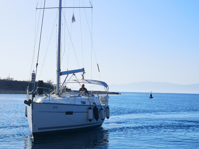 Bavaria 36 — photo 14