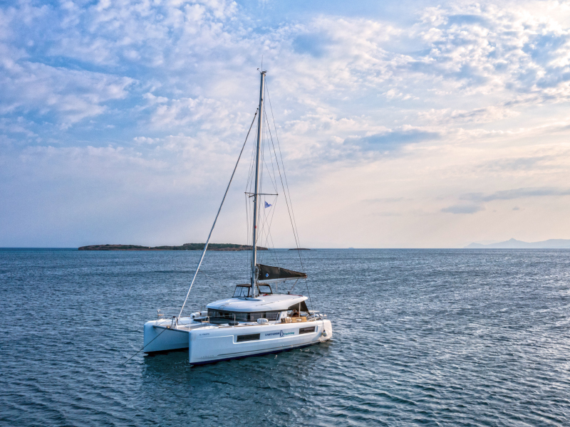 Lagoon 40 — photo 7